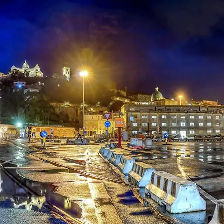 Homes In - A * Ancona