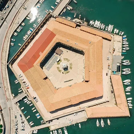 Homes In - A * Ancona