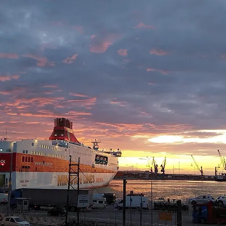 Carloalbertoapartment A- By Homes In Ancona