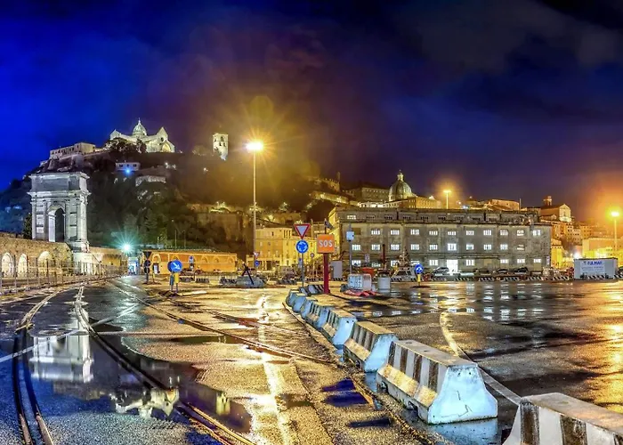 Carloalbertoapartment A- By Homes In * Ancona