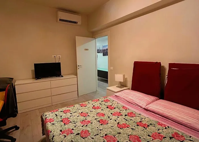 Carloalbertoapartment A- By Homes In Apartment